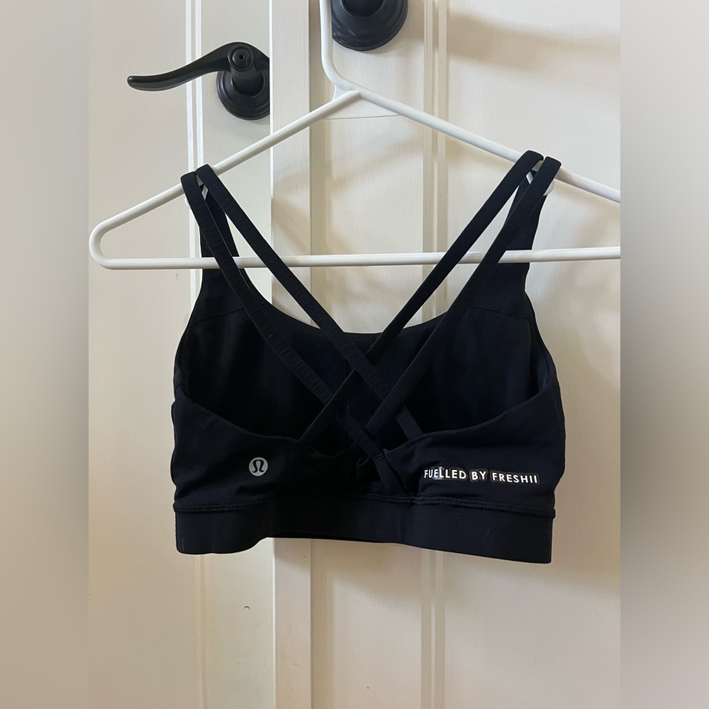 Lululemon sport bra